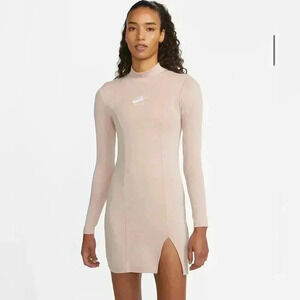 Nike Air Women's Long-Sleeve Dress